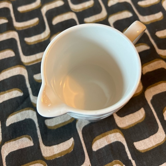 𝓟𝓲𝓬𝓷𝓲𝓬 by Oneida Creamer - Picture 5 of 7